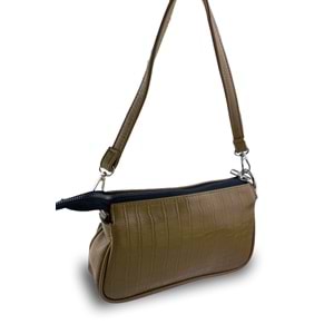 Bagorama VINE Kadın Desenli Suni Deri Zincirli Çapraz Askılı Omuz Çantası - Vizon