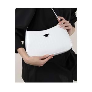 Bagorama PRAD Kadın Suni Deri Desenli Baget Omuz Çantası