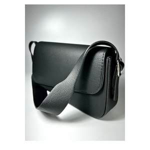 Bagorama LIGINA Kadın Suni Deri Kapaklı Omuz Çantası